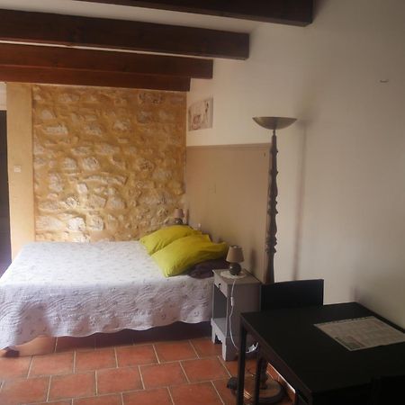 La Feniere Bed & Breakfast Vénéjan Dış mekan fotoğraf