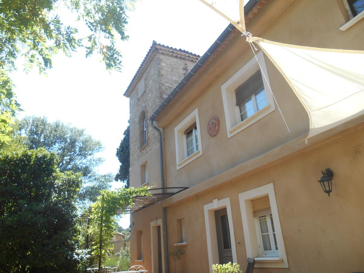 La Feniere Bed & Breakfast Vénéjan Dış mekan fotoğraf